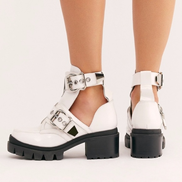 jeffrey campbell maxx platform boot